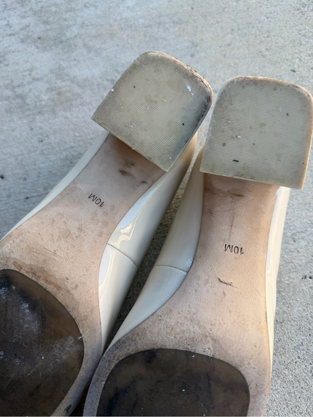 Authentic Tory Burch Gigi Patent Leather Block Heels - Picture 4 of 7